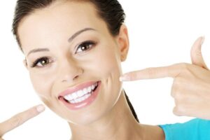 Exposing Myths: The Truth About DIY Teeth Whitening Methods